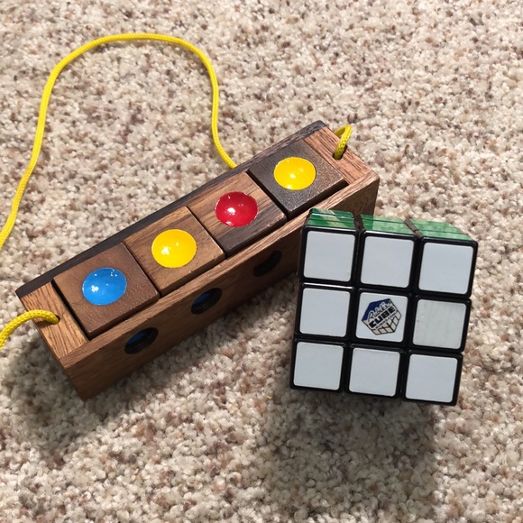 Rubiks Cube - Picture 1 of 4